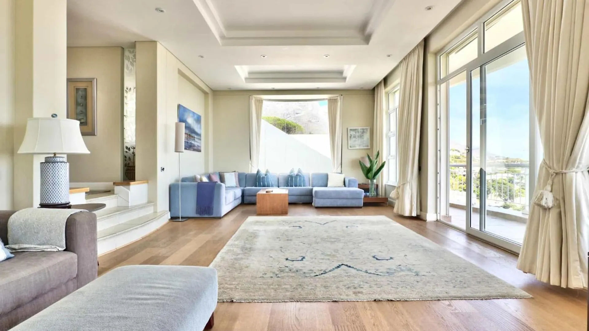 Camps Bay Home W Pool Garden Sea View Tree Villa Cape Town