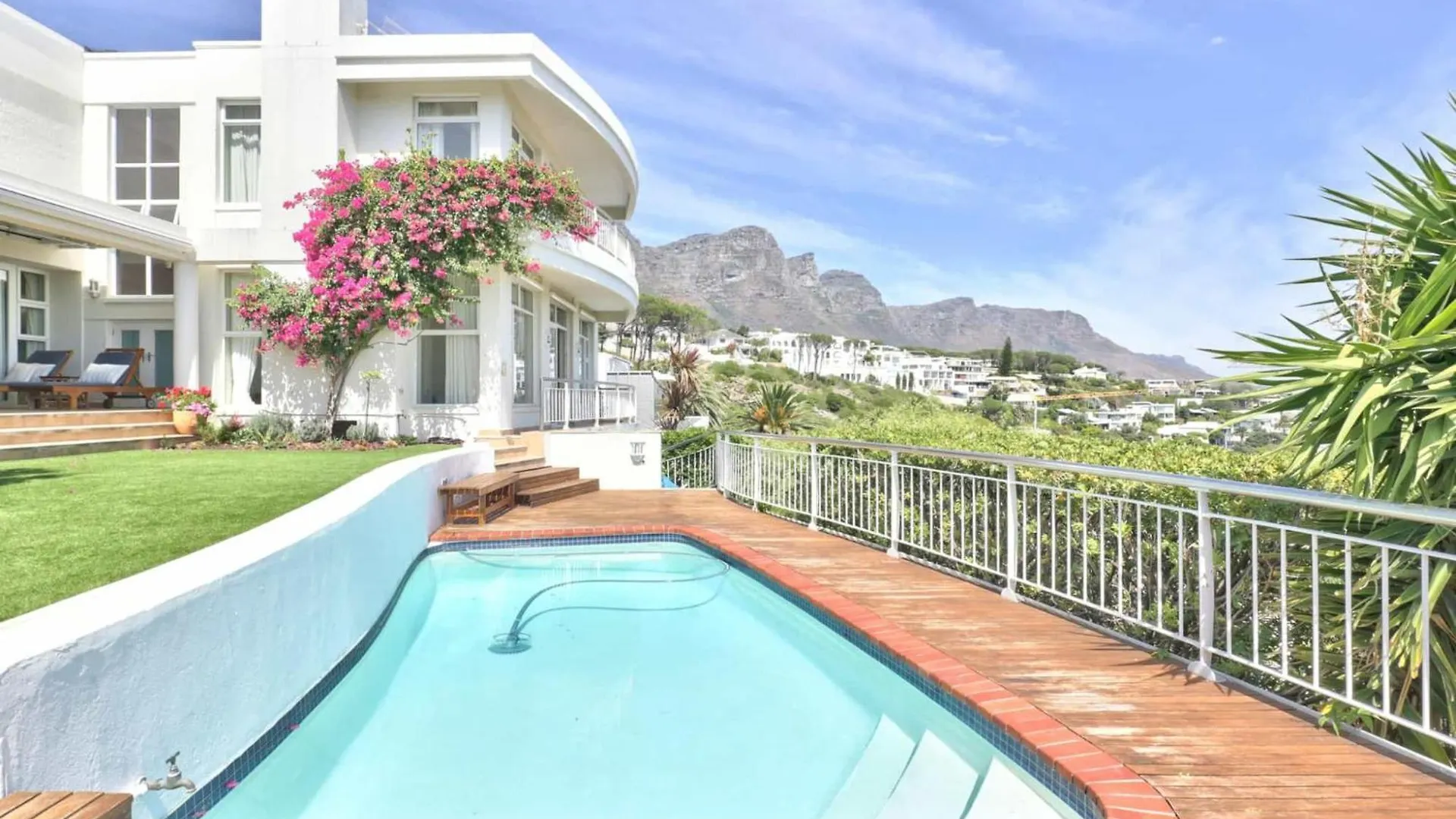 Camps Bay Home W Pool Garden Sea View Tree Villa contacts